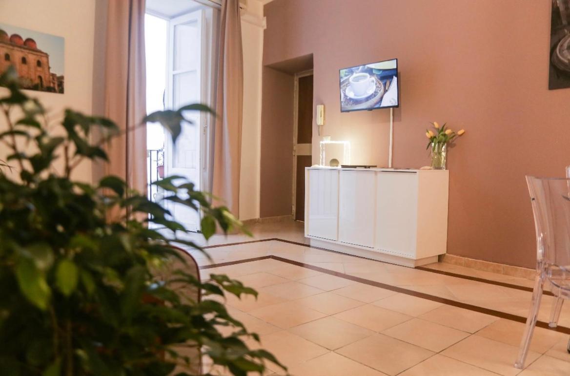 Sole Apartment ปาแลร์โม ภายนอก รูปภาพ